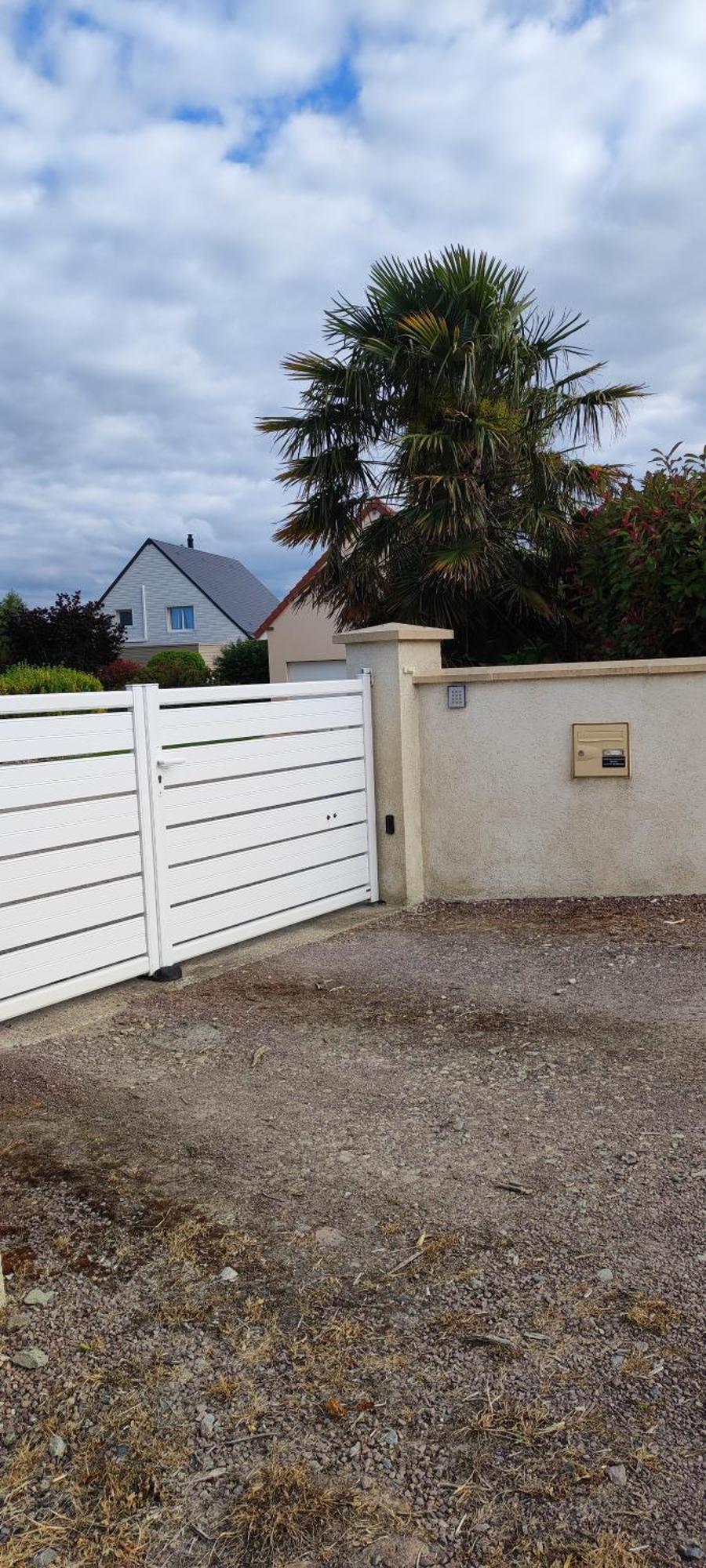 Le Ptit Normand Entre Ville & Plages Loucelles Exterior photo